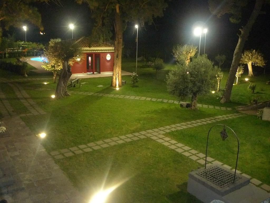 Palazzo Rosso Villa Riposto Kültér fotó